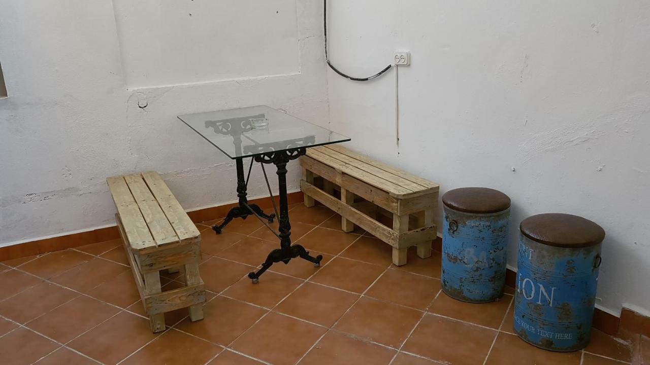 Habitacion Cerca Del Centro Valencia Exteriör bild